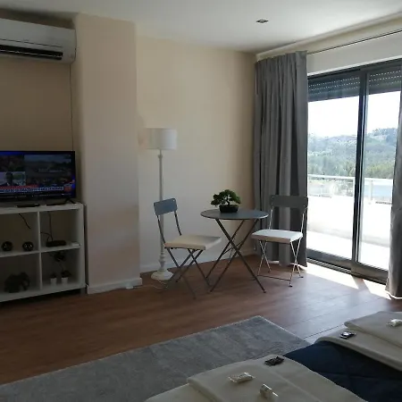 Quinta Da Lousa - Valongo - Porto *